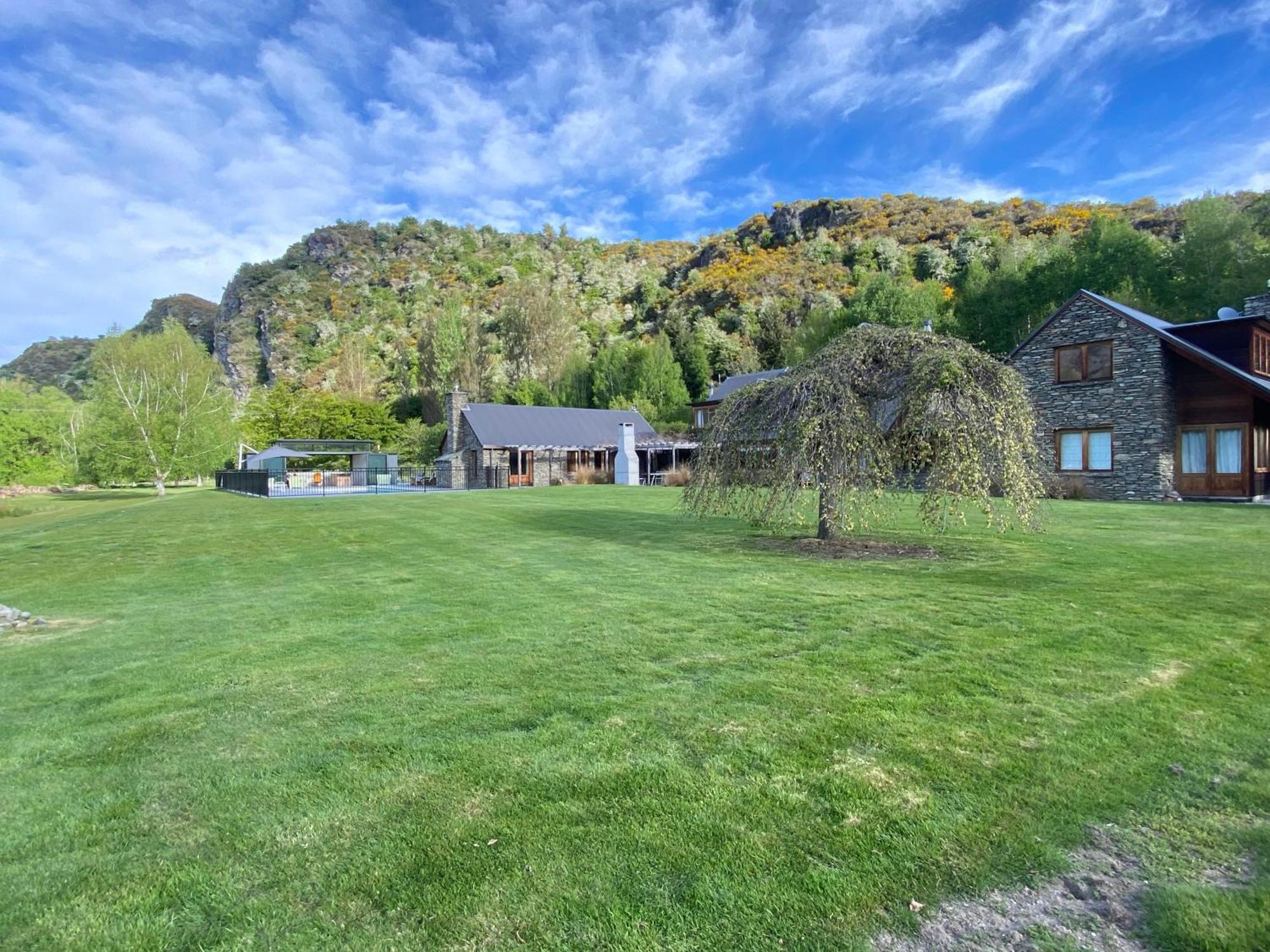 Wharenui Holiday Home By Majordomo Arrowtown Exterior foto
